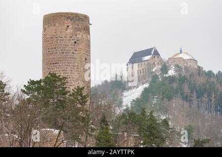 Zebrak Tocnik et deux châteaux médiévaux en République Tchèque Banque D'Images