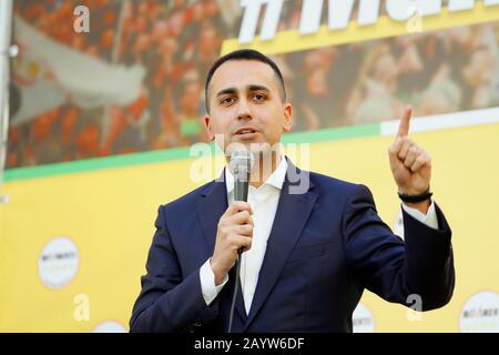 Italie, Rome 15 février 2020 : Movimento 5 Stelle démontre contre les privilèges économiques des députés italiens. Photo: Luigi Di Maio, Ministre Italien Banque D'Images