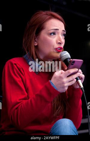 Jasmine Cristallo lors d'une démonstration du mouvement 'Sardines' à Rome, Italie Banque D'Images