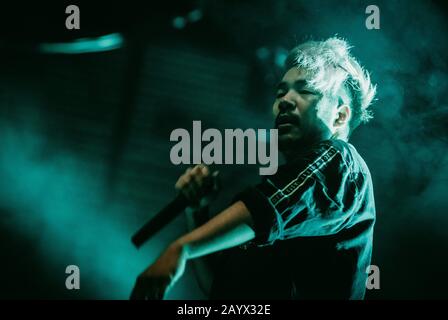Copenhague, Danemark. 15 février 2020. Le groupe de métal japonais Crossfaith exécute un concert en direct à Amager Bio à Copenhague. Ici, le chanteur Kenta Koie est vu en direct sur scène. (Crédit Photo: Gonzales Photo - Nikolaj Bransholm). Banque D'Images