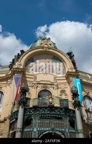 La Maison municipale de Prague, en République tchèque, est l'un des bâtiments Art nouveau les plus importants de la ville. Banque D'Images