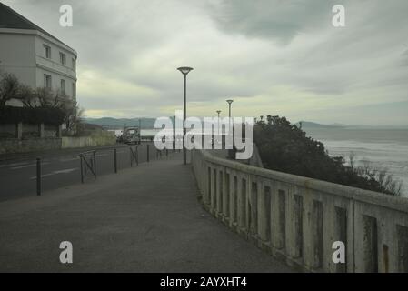 Passerelle sur la côte basque donnant sur l'Espagne, pasakdek Banque D'Images