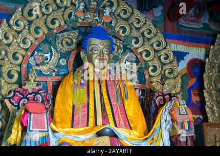 Statue de Bouddha à l'intérieur du temple de Zuu occidental, qui fait partie du monastère d'Erdene Zuu à Kharakhorum, en Mongolie, le plus grand monastère de Mongolie, (Worl de l'UNESCO Banque D'Images