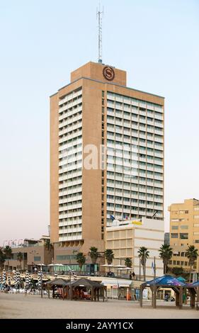 Hôtel Sheraton tel Aviv sur la plage, Israël Banque D'Images