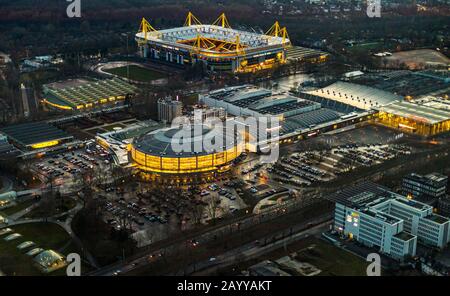 Photo aérienne, Westfalenhallen Group of Companies GmbH, Messe Dortmund, signal Iduna Park, SignalIdunaPark, stade Westphalen, BVB, stade Bundesliga Banque D'Images