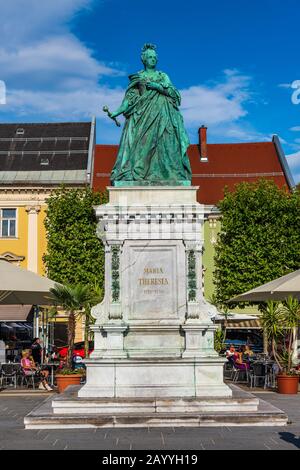 Statue de Maria Theresa, sur la place principale de Klagenfurt en Carinthie Banque D'Images