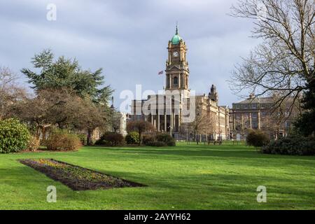 Hôtel de ville de Birkenhead, bâtiment classé de catégorie II par C.O. Ellison 1883, restaurée 1901 par Henry Hartley, Hamilton Squa Banque D'Images