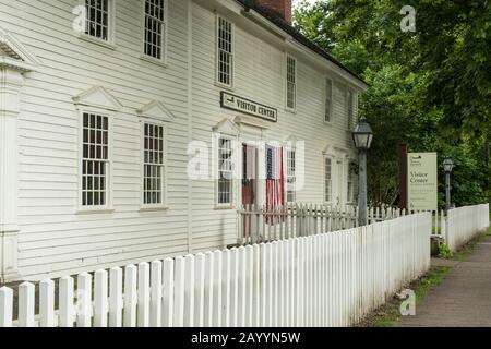 Historique Deerfield, Inc. A été fondée en 1952. C'est un village historique et un musée en plein air qui interprète la culture et l'histoire du début de la Nouvelle-Angleterre Banque D'Images