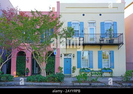 Charleston, SC -21 NOV 2019 - vue sur le quartier historique et ancien de Charleston, la plus ancienne et la deuxième plus grande ville de Caroline du Sud. Banque D'Images