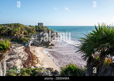 Zone archéologique de Tulum - ruines de la ville portuaire maya, Quintana Roo, Mexique Banque D'Images