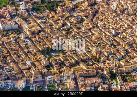 Vue Aérienne, Andratx Avec Plaza De Espana, Andratx, Europe, Iles Baléares, Espagne, Majorque, Vieille Ville, Es, Espana, Taxe Immobilière, Immobilier, Marché Banque D'Images