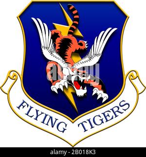 Théâtre Chine/Birmanie/Inde : insigne de tigre volant porté par les pilotes et les aviateurs du groupe de chasseurs 23rd (USAF). Flying Tigers a été le nom populaire du groupe américain de volontaires (AVG) 1st de la Force aérienne chinoise en 1941-1942. Les pilotes étaient des membres de l'armée des États-Unis (USAAF), de la marine (USN) et du corps des Marines (USMC), recrutés sous la sanction présidentielle et commandés par Claire Lee Chennault; l'équipage de terrain et le personnel du quartier général étaient également recrutés principalement par l'armée américaine, ainsi que certains civils. Le groupe se composait de trois escadrons de chasseurs d'environ 20 avions chacun. Banque D'Images