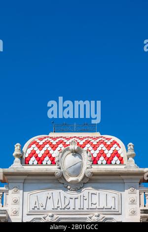 Façade extérieure d'une maison de bain Art nouveau à Viareggio, Toscane, Italie. Banque D'Images