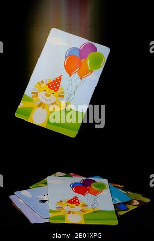 Jeu d'enfant de snap avec paires assorties Banque D'Images