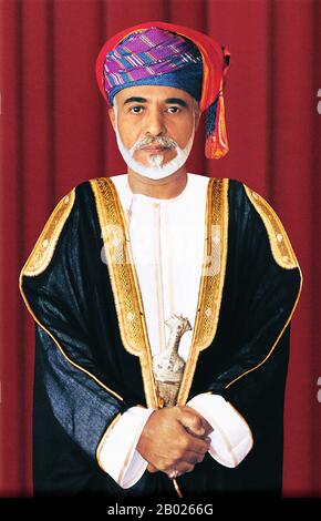 Qaboos bin Dit Al Dit (arabe: قابوس بن سعيد آل سعيد‎ Qābūs bin Saʿīd ʾĀl Saʿīd; né le 18 novembre 1940 est le Sultan d'Oman et ses dépendances. Il s'est levé au pouvoir après avoir renversé son père, A Déclaré bin Taimur, lors d'un coup d'État du palais en 1970. Il est le descendant de la 14ème génération du fondateur de la dynastie Al Bu sa'idi. Banque D'Images