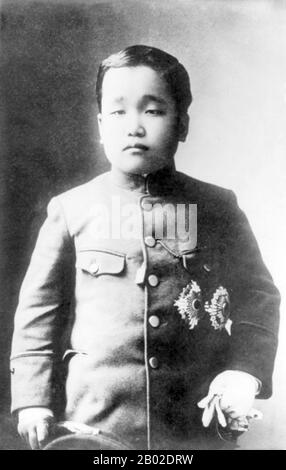 Corée : Prince Yi un (20 octobre 1897 - 1er mai 1970), Prince héritier de Corée, c. 1907. Le prince impérial Yeong, le prince héritier Uimin (également Euimin), également connu sous les noms de Yi un, Yi Eun, Lee Eun et un Yi, était le 28e chef de la Maison impériale coréenne, un général de l'armée impériale japonaise et le dernier prince héritier de Corée. Banque D'Images
