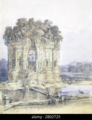 Kalasan (indonésien : Candi Kalasan), également connu sous le nom de Candi Kalibening, est un temple bouddhiste du VIIIe siècle en Indonésie. Il est situé à 13 km à l'est de Yogyakarta. Candi sont les temples hindous et bouddhistes et les sanctuaires de l'Indonésie, principalement construits au cours des 8ème et 15ème siècles. Cependant, les anciennes structures non religieuses telles que les portes, les ruines urbaines, les piscines et les lieux de baignade sont souvent aussi appelées 'din'. Candi se réfère à une structure basée sur le type indien de sanctuaire à cellules uniques, avec une tour pyramidale au-dessus de lui, et un portique. Le terme Candi est donné comme préfixe aux nombreux temples-montagnes dans Banque D'Images