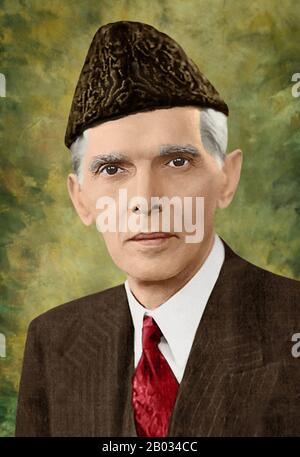 Muhammad Ali Jinnah (25 décembre 1876 – 11 septembre 1948) était avocat, politicien, homme d'État et fondateur du Pakistan au XXe siècle. Il est populairement et officiellement connu au Pakistan sous le nom de Quaid-e-Azam (Grand leader). Jinnah est décédée à 71 ans en septembre 1948, un peu plus d'un an après que le Pakistan ait obtenu son indépendance de l'Empire britannique. Banque D'Images