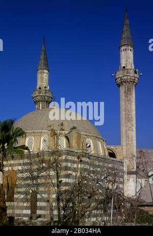 La Mosquée Tekkiye (aussi Takiyyeh AS-Sulaymaniyah, Takieh as-Sulaymaniyya) a été construite sur les ordres de Suleiman le Magnifique et conçu par l'architecte Mimar Sinan entre 1554 et 1560. Il a été décrit comme "le meilleur exemple à Damas de l'architecture ottomane". Banque D'Images