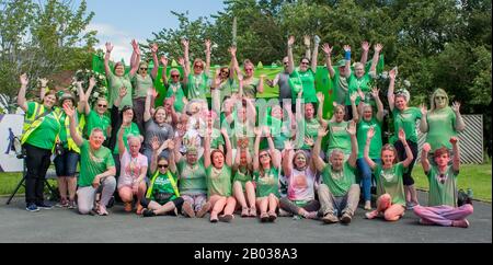 Course de colur tenue dans le Shropshire de l'Oswestry dans l'aide de Macmillan Cancer charité. Banque D'Images