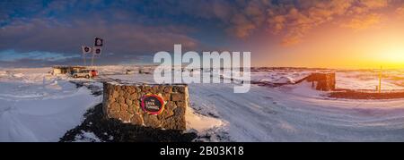 Tunnel Raufarholshellir Lava, Islande. L'un des tubes de lave les plus longs est à courte distance de Reykjavik, Islande Banque D'Images