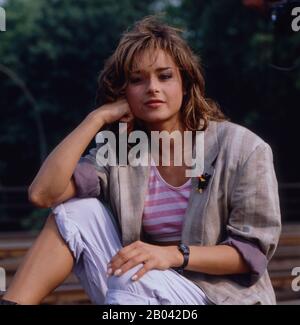 Porträtaufnahmen der Schauspielin Christina plate zum Film DIE SENKRECHTSTARTER, Deutschland Berlin 1988. Portraits de l'actrice Christina plate pour le film DIE SENKRECHTSTARTER, Allemagne Berlin 1988. Banque D'Images