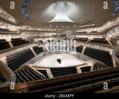 Hambourg, Elbphilonie, Entwurf Herzog & De Meuron, Erbaut 2007-2016, Großer Saal Banque D'Images