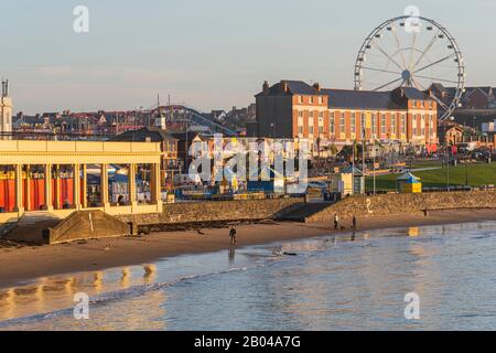 Barry Island le matin lumineux de novembre Banque D'Images