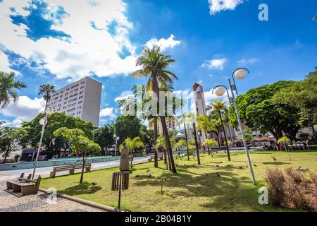 Bauru, SAO PAULO/BRÉSIL - 29 DÉCEMBRE 2018: Rui Barbosa place dans la ville de Bauru. La ville est située dans le pays de São Paulo Banque D'Images