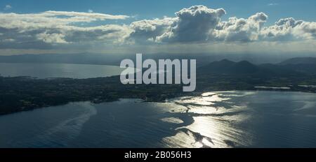 Photo Aérienne, Baie D'Alcúdia, Port D'Alcúdia, Alcúdia, Europe, Iles Baléares, Espagne, Majorque, Badia D'Alcúdia, Iles Baléares, Es, Es Llac Gran, Banque D'Images