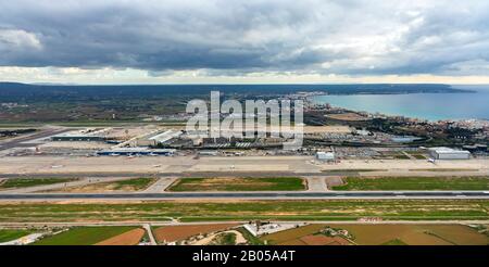 Photo aérienne, Aéroport de Palma, Aéroport de Palma de Majorque, Baie de Palma, Palma, Iles Baléares, Espagne, Europe, Majorque, Badia de Palma, Iles Baléares Banque D'Images