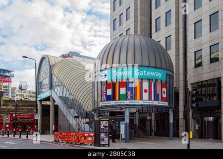 Londres, 9 JUILLET : entrée de la station de métro Tower Gateway le 9 JUILLET 2011 à Londres, Royaume-Uni Banque D'Images