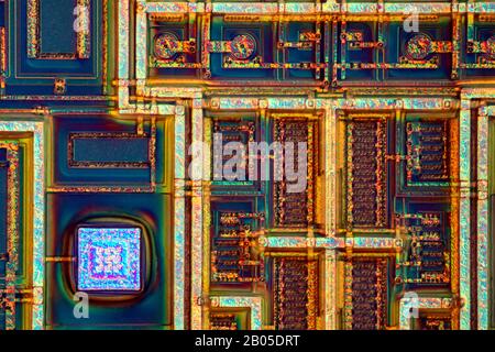 Surface d'une micropuce, image différentielle de contraste d'interférence, wafer de silicium Banque D'Images