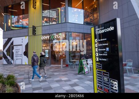 Le Club Confortable Du Barcode, Drake Circus, Plymouth Banque D'Images