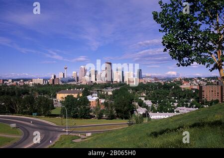 CANADA, ALBERTA, CALGARY, VUE SUR LE CENTRE-VILLE DEPUIS TOM CAMPBELL'S HILL Banque D'Images