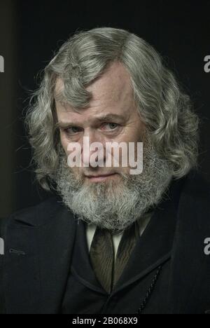 DATE de sortie: 16 novembre 2012, TITRE: Lincoln STUDIO: Vingtième siècle Fox DIRECTEUR: Steven Spielberg COMPLOT: Comme la guerre civile américaine continue de rage, le président américain lutte avec le carnage sur le champ de bataille comme il lutte avec beaucoup à l'intérieur de son propre cabinet sur la décision d'émancipation des esclaves. Avec : Daniel Day-Lewis, Sally Field, David Strathairn. (Image De Crédit: © Twentieth Century Fox/Entertainment Pictures) Banque D'Images