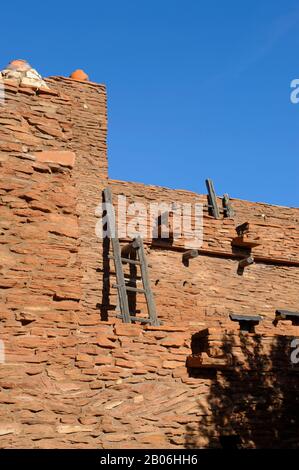 ÉTATS-UNIS, ARIZONA, PARC NATIONAL DU GRAND CANYON, RIM DU SUD AU VILLAGE DU GRAND CANYON, MAISON HOPI Banque D'Images