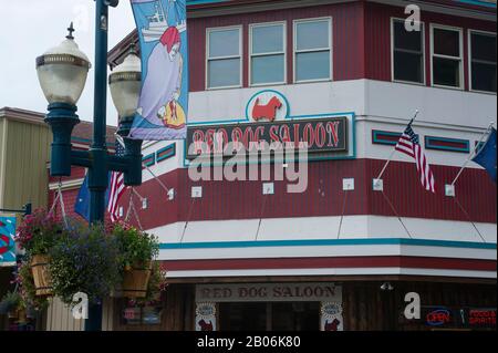Détail de l'historique Red Dog Saloon dans le centre-ville de Juneau, Alaska, USA Banque D'Images