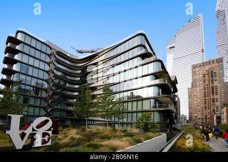 520 West 28 Street, Zaha Hadid Building Sur Highline Trail, Meatpacking District, Manhattan, New York City, New York State, États-Unis Banque D'Images