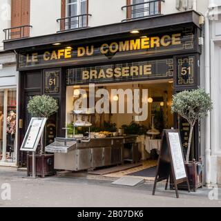 Brasserie café du Commerce à Paris Banque D'Images