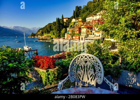 Panorama de Varenna Banque D'Images