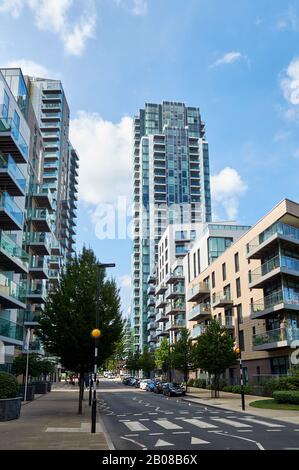 Les Nouveaux Appartements Skyline Sur Lordship Road, Woodberry Down, North London Royaume-Uni Banque D'Images