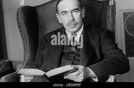 John MAYNARD KEYNES (1883-1946) économiste britannique vers 1935 Banque D'Images