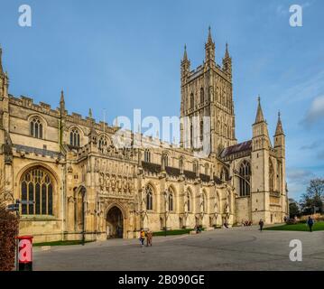La cathédrale de Gloucester est l'endroit où William le Conquérant a ordonné le livre de Domesday et Henry Vlll a été couronné. Banque D'Images