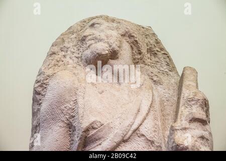 Détail d'une sculpture inachevée de Michel-Ange di Lodovico Buonarroti Simoni, sculpteur italien, peintre, architecte et poète du Haut Renaiss Banque D'Images