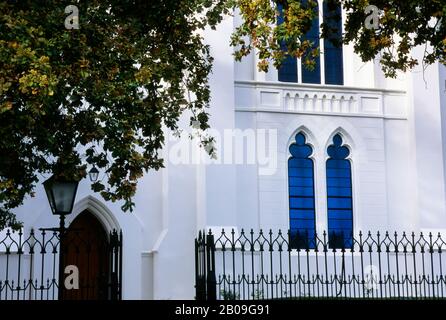 AFRIQUE DU SUD, PRÈS DE CAPE TOWN, STELLENBOSCH, ÉGLISE NÉERLANDAISE RÉFORMÉE, 1717, WINDOWS Banque D'Images