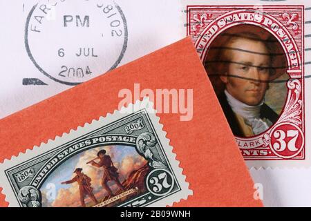 Collage d'annulations postales de timbres et d'une enveloppe pour le bicentenaire 2004 commémorant l'expédition Lewis et Clark de 1804-1806 Banque D'Images