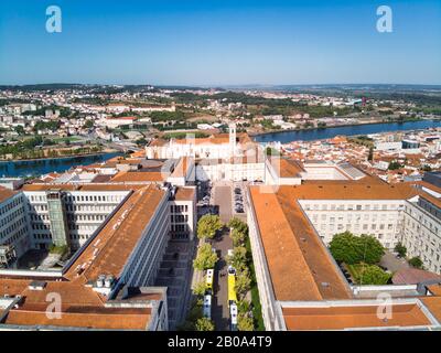 Vue Aérienne De L'Université De Coimbra Au Portugal Banque D'Images