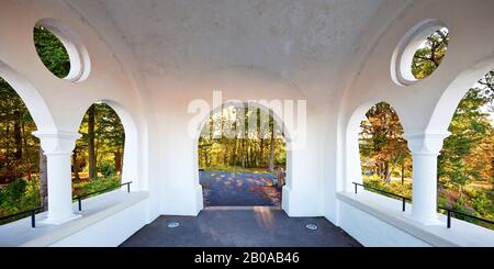 Vue du mémorial d'Ehmsen, Allemagne, Rhénanie-du-Nord-Westphalie, Pays aigre, Arnsberg Banque D'Images