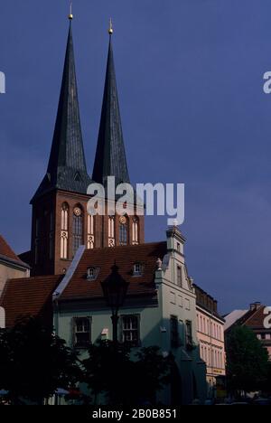 ALLEMAGNE, BERLIN-EST, QUARTIER NICHAI, ST. ÉGLISE NICOLAS Banque D'Images